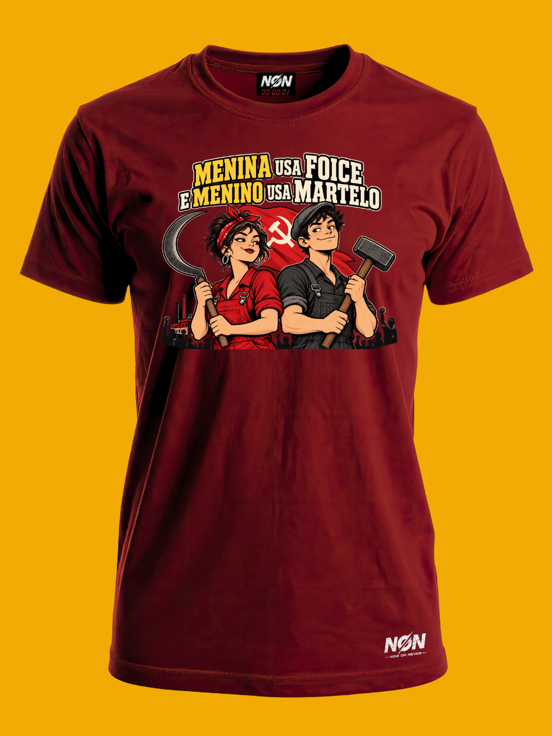 Menina usa foice e menino usa martelo